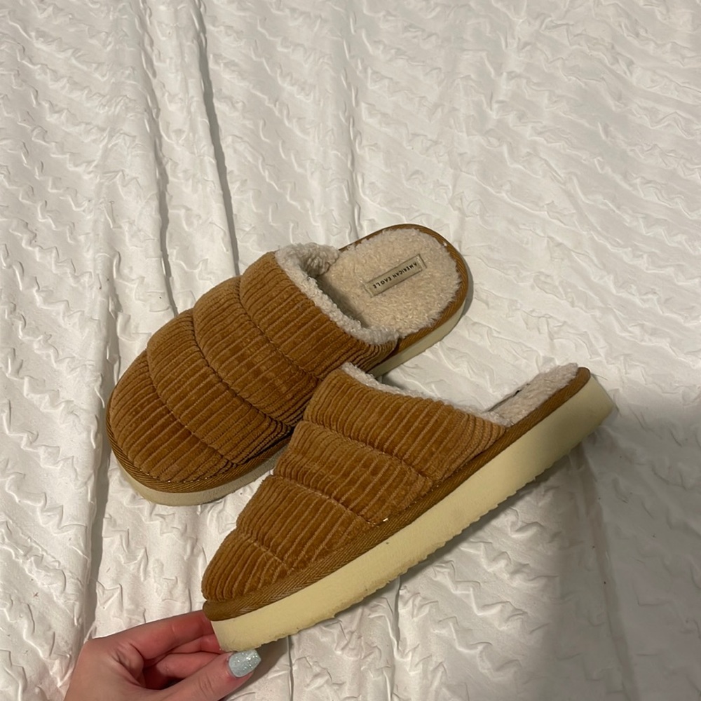 Slippers